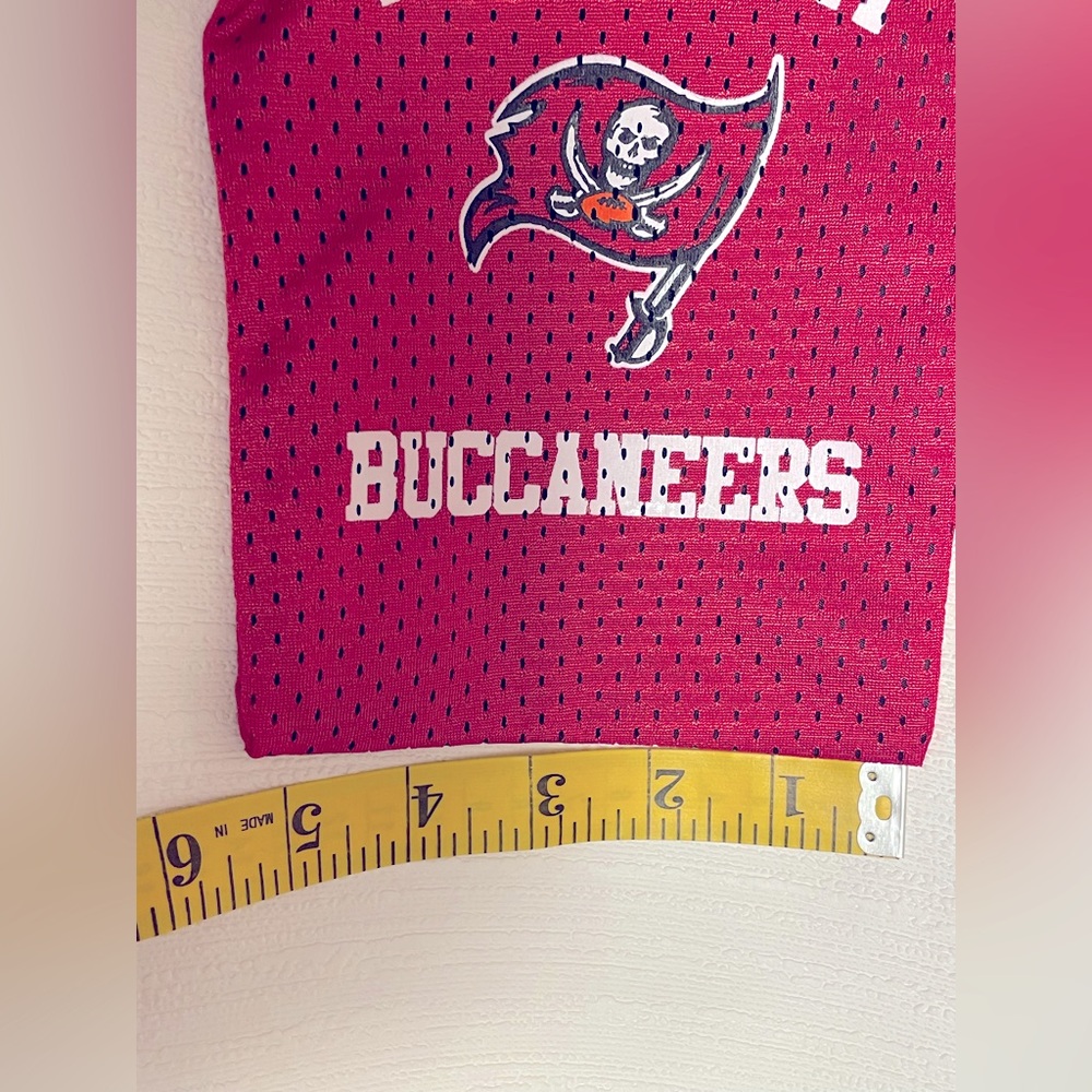 NFL Tampa Bay Buccaneers Mesh Crossbody🏈 - Picture 5 of 5